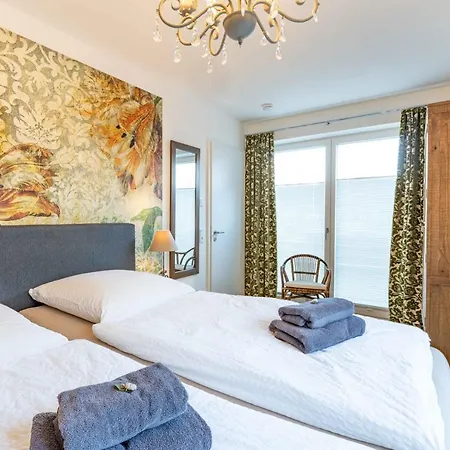 Apartment Seaside - Townhouse